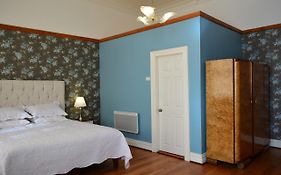 Wood Residence Hotel Boutique